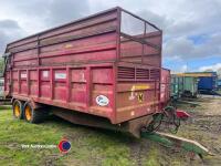 Marshall QM16 twin axle root trailer c/w silage sides and grain door, 2004