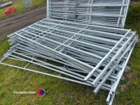 10x brand new cattle hurdles, 10ft x 5ft, c/w pins