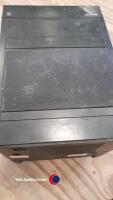 Vintage Phillips portable TV - 4
