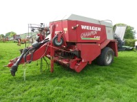 Welger D4000 square baler, 2002