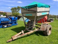 Peter Allen 1.5T field feed dispenser - 2