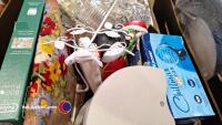 Box of bric a brac - 3