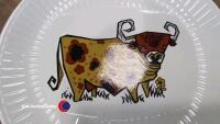 2 x Danby Mint plates and 2 x vintage Beefeater plates - 6