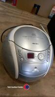 Portable Bush CD/radio/cassette recorder - 2