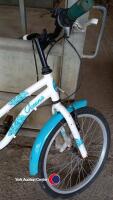 Oceana Apollo girls bike - 4
