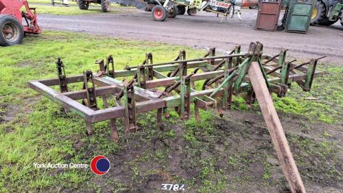 John Deere 3m spring tine cultivator