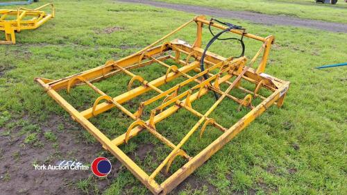 Mason flat 8 bale grab