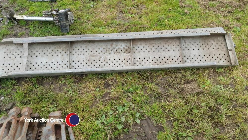 Ifor Williams 8ft galvanised metal trailer ramps | York Machinery Sale ...