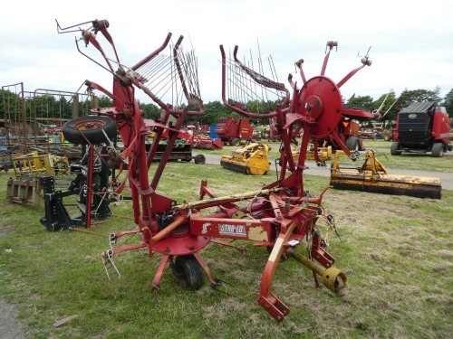 Lely Lotus 600 Combi 4 rotor tedder with gates