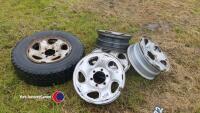 MK5 Toyota Hilux Wheels X4 and X1 Toyota Hilux wheel and tyre