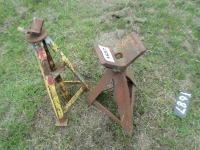 Pair of large axle stands