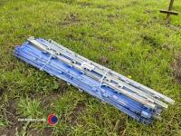 25x plastic electric fence posts - 2
