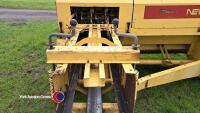 New Holland 945 baler - 4
