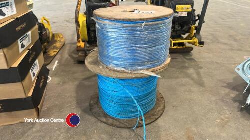 2 x coils rope