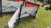 Roof windbreaker for 7.5T lorry - 2