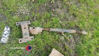 Case IH top link and drawbar bracket