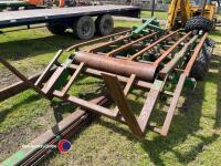 Heath bale chaser with nudge bar - 3