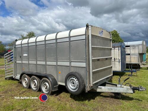 Ifor Williams TA510 14ft tri-axle cattle trailer, good brakes & lights