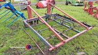 Flat 8 bale grab on JCB Q fit brackets - 2