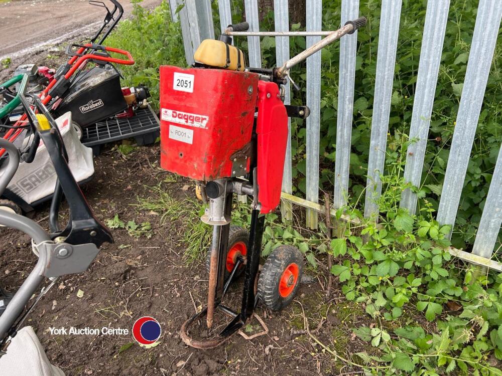 Robin Dagger petrol driven ground aerator | York Machinery Sale ...