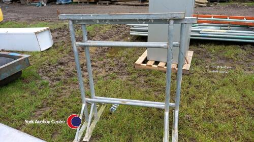 2x galvanised building trestles