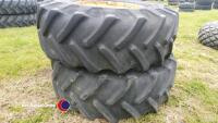 Pair of 24.5R32 wheels on 8 stud rims - 5
