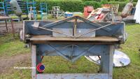 Edwards 4ft box pan folder - 2
