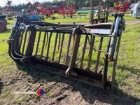 JCB Q-fit muck grab - 4