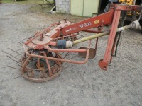 Landmec RV 300 hay turner - 2
