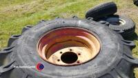 Pair Alpha Delta 8-stud 18-19.5 wheels - 2