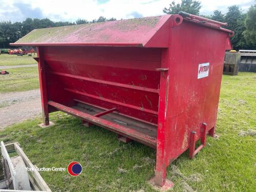 Portequip double sided ad lib beef feeder, 2.5m wide x 1.7m deep x 1.6m tall, circa 4 years old, rarely used