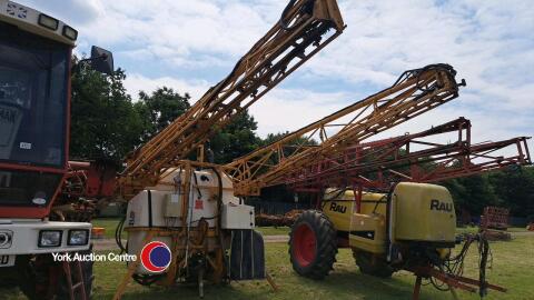 Knight 24m mounted sprayer, NSTS until Feb 25, RDS rate controller, gwo, control box, PTO etc in office