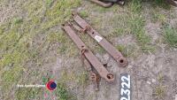 Pair of Leyland 265 rear link arms - 3