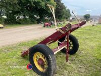 Antique cart axle and wheels - 4