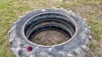 2 x tyres 12.4/11 -36 - 2