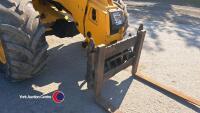 JCB 320S teleporter. 2014, 7900 hours, smooth ride, air con, pick up hitch, good tyres, used daily, key in office - 2