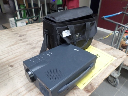 NEC Multisync LT80 projector and carry case