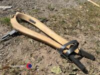 Refurbished wood heavy horse harness hames - 2