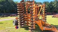 Simba 5.5m Xpress trailed folding cultivator - 3