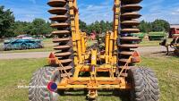 Simba 5.5m Xpress trailed folding cultivator - 4