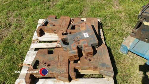 Set of 10 x Renault front tractor weights