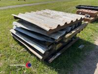 Assortment of pig/poultry fences - 2