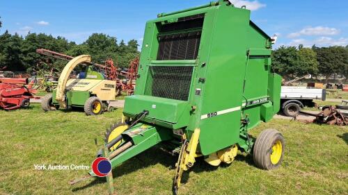 John Deere 550 round baler c/w PTO & control box in office