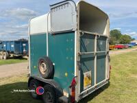 Ifor Williams 505 double horse trailer, 2001. One careful owner. Single breast bar included as only pulled one horse. Kept under cover, regularly serviced most recently February 2024. - 4