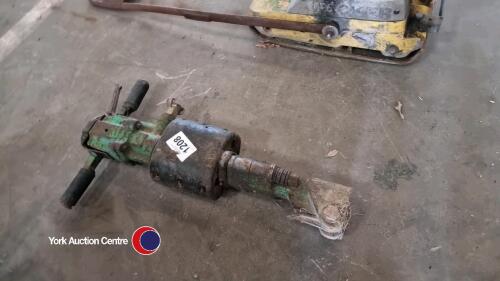 Jack hammer