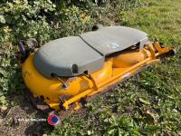 Stiga out front mower deck
