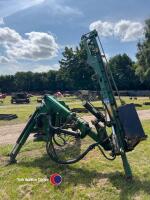 Wrag Diadem post knocker for tractor, 2016, control box and manual in office - 4