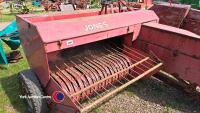 Jones MK10 conventional baler with PTO - 2