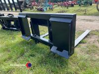 Pair of forks c/w Bobcat brackets - 3