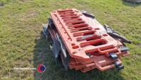 10 x safety barriers - 3